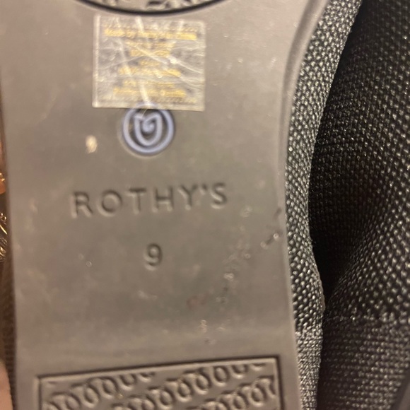 Rothy’s black flats rounded toe. - Picture 4 of 4